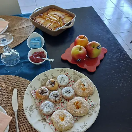 לינה וארוחת בוקר Casa Bellotta